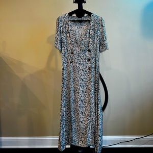 Millibon women’s floral maxi dress size small